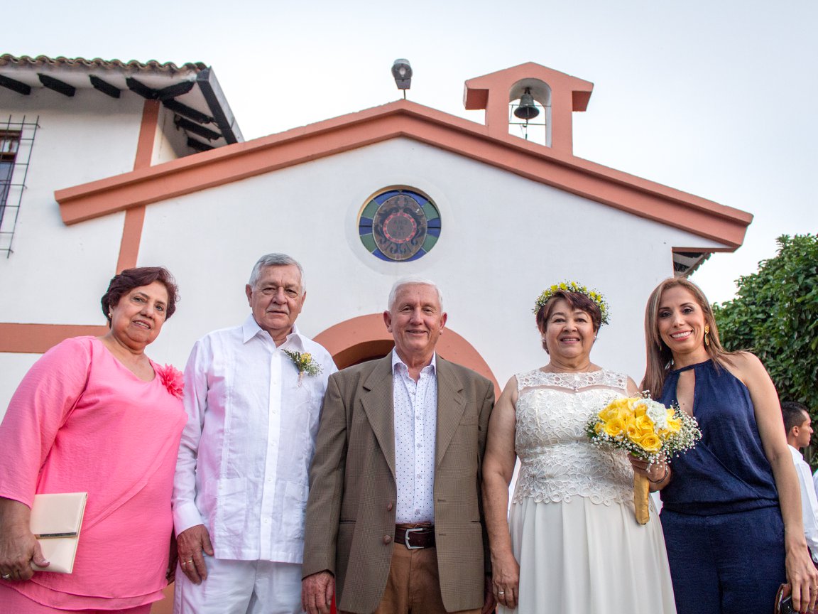 De esta celebración también fueron participes Fabiola Peña, Clímaco Camacho y Martha Camacho.